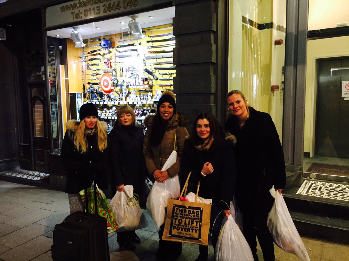 Cddigital15's tweet image. ❤️ #feedleeds #homelessproject