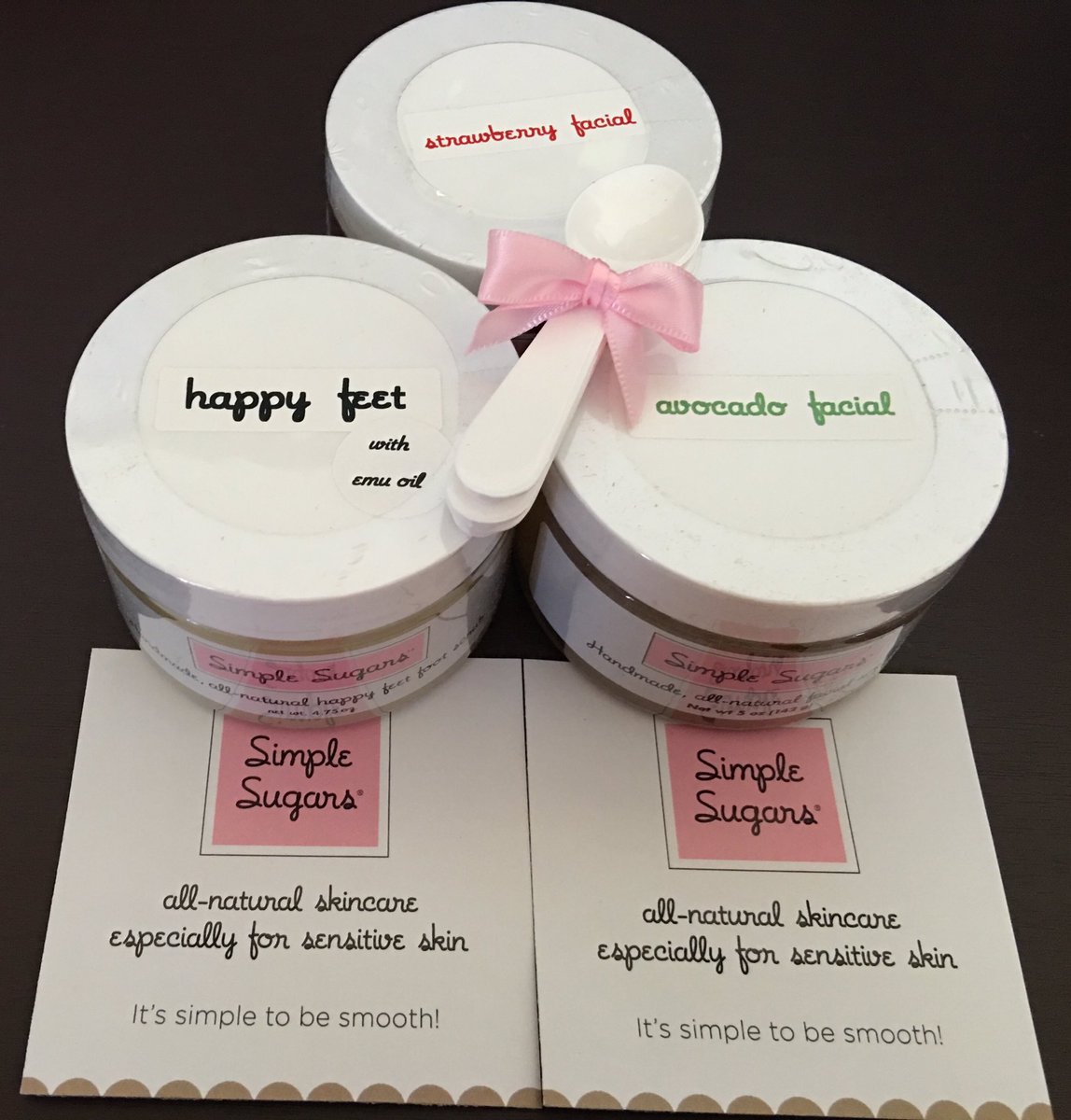 HidingAdriana's tweet photo. Guess what came today, @simplesugars. #strawberryscrub is my favorite but trying the #avocadoscrub. #happyfeet FTW https://t.co/dV8w7y4fh6