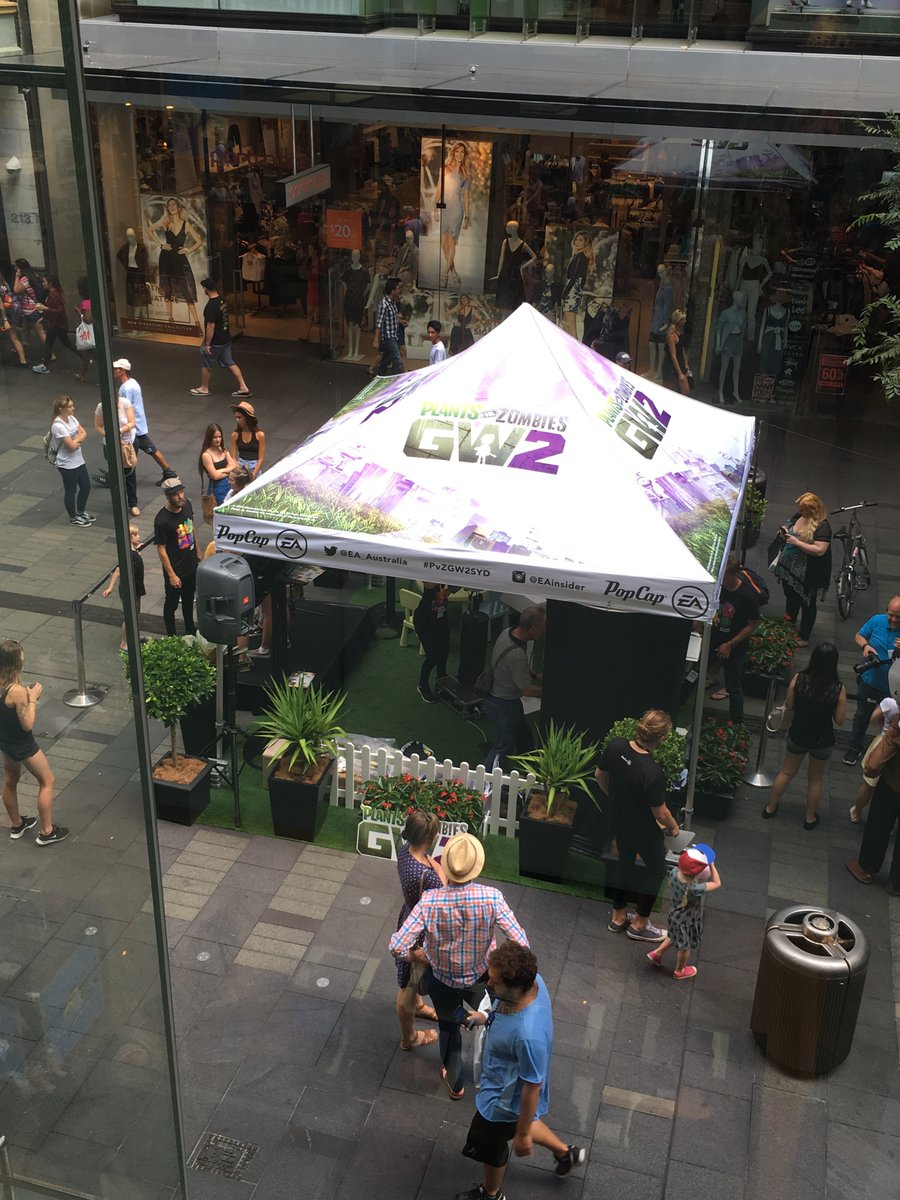 mummyk's tweet photo. Brainzzz tent! #pvzgw2syd https://t.co/khWCRR6wlm
