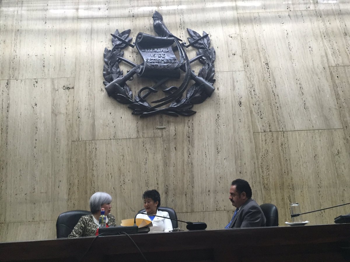 PrensaComunitar's tweet photo. #JuicioSepurZarco Tribunal A de Mayor Riesgo condena a 240 y 120 años a Militares implicados en caso Sepur Zarco. https://t.co/V0U7nHe0BW