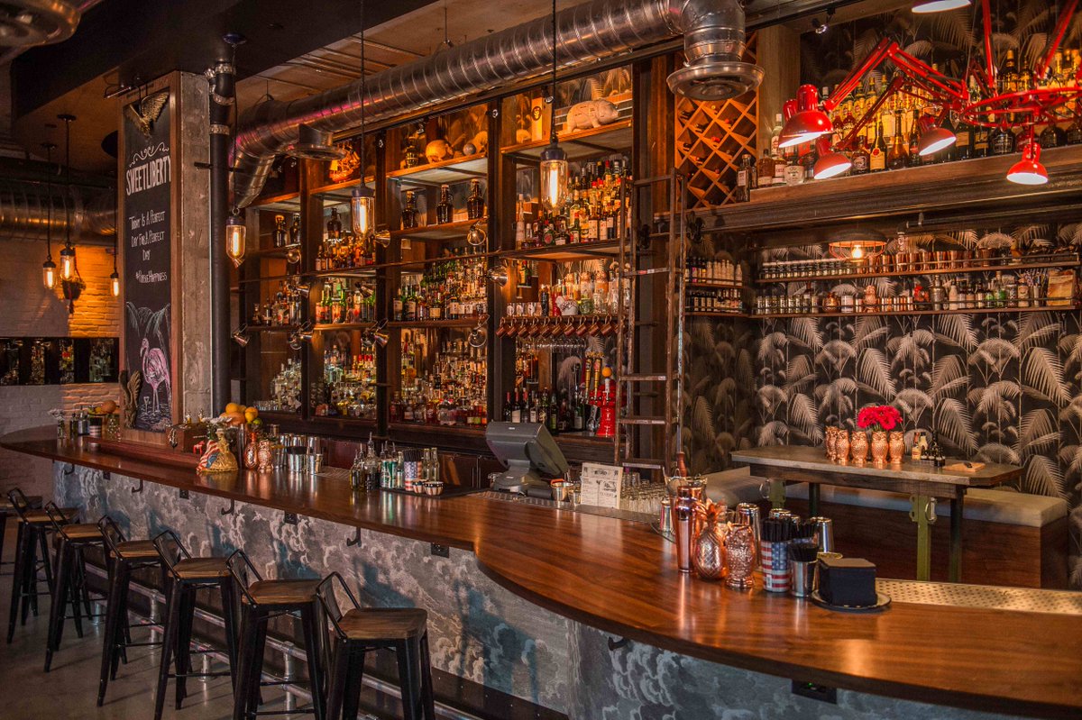 miRideWorld's tweet photo. You must see these 5 spots in Miami! We'll even handle the driving for you. https://t.co/VhPurVunxj #Miami #miRide https://t.co/W4NLbMdYUW