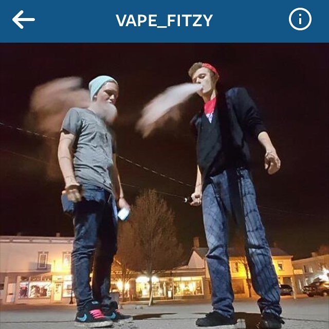 JuicyJones's tweet photo. S/O to #OVHQCrew member @vape_fitzy, go follow.him and show some vape love!

#OVHQ #juicyjoneshq #blecr #vapelife (… https://t.co/kycPuwQ67K