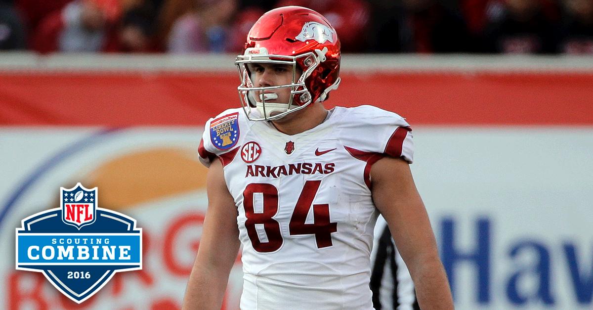 packers's tweet photo. Would TE Hunter Henry be a good fit for the #Packers? #NFLCombine

WATCH: https://t.co/UyaDcbpMZh https://t.co/jyBjnu6UbQ