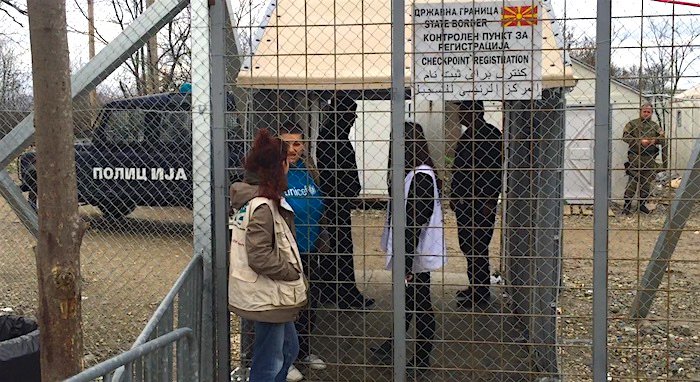 solidaritygr's tweet image. Limits to Migrant Flows
people-solidarity.com/2016/02/27/lim…
#immigrants #Greece #Syria #EU #refugees