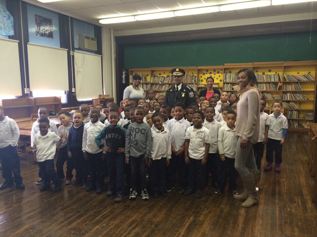 WilliamsSharrie's tweet photo. I went back to school with @PhillyPolice Commissioner Ross to J.W. Howe https://t.co/vxBSQKQp3E @6abc https://t.co/bsA91iAy8P