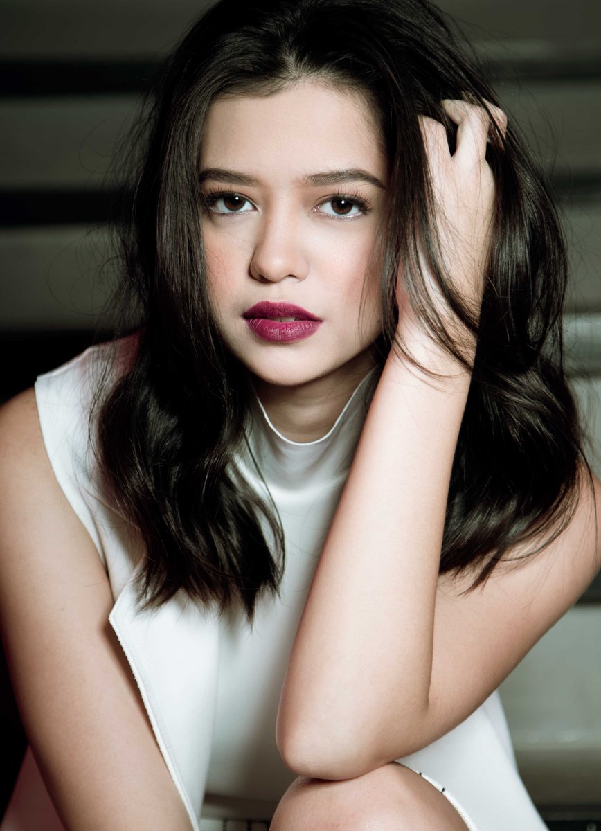 sueramirez19's tweet photo. just me :) https://t.co/q98b8S4vnn