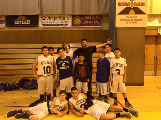 BennyUnk's tweet photo. Shout out to a wonderful season #basketballneverends #hoopdreams https://t.co/fhhpr73Za7