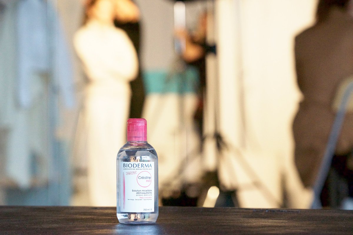 BiodermaFr's tweet photo. #Concours #FashionLovesBioderma : à gagner --> 100 #CréalineH2O 250ml ! Retweetez cette photo pour participer ! https://t.co/yDY7eUBlmm