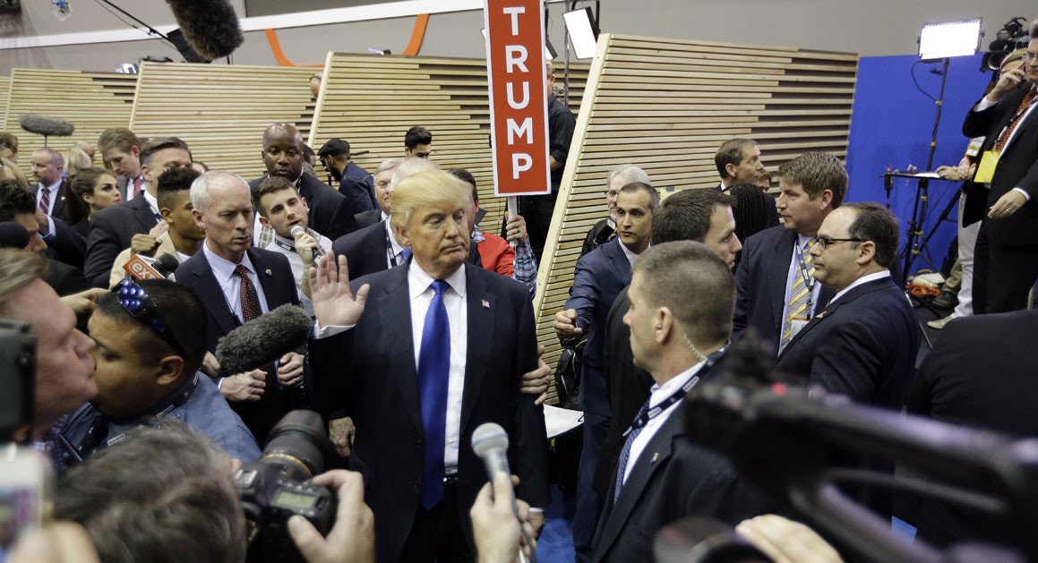 politico's tweet image. Donors ask GOP consulting firm to research independent presidential bid politi.co/1QCKT6l | AP Photo