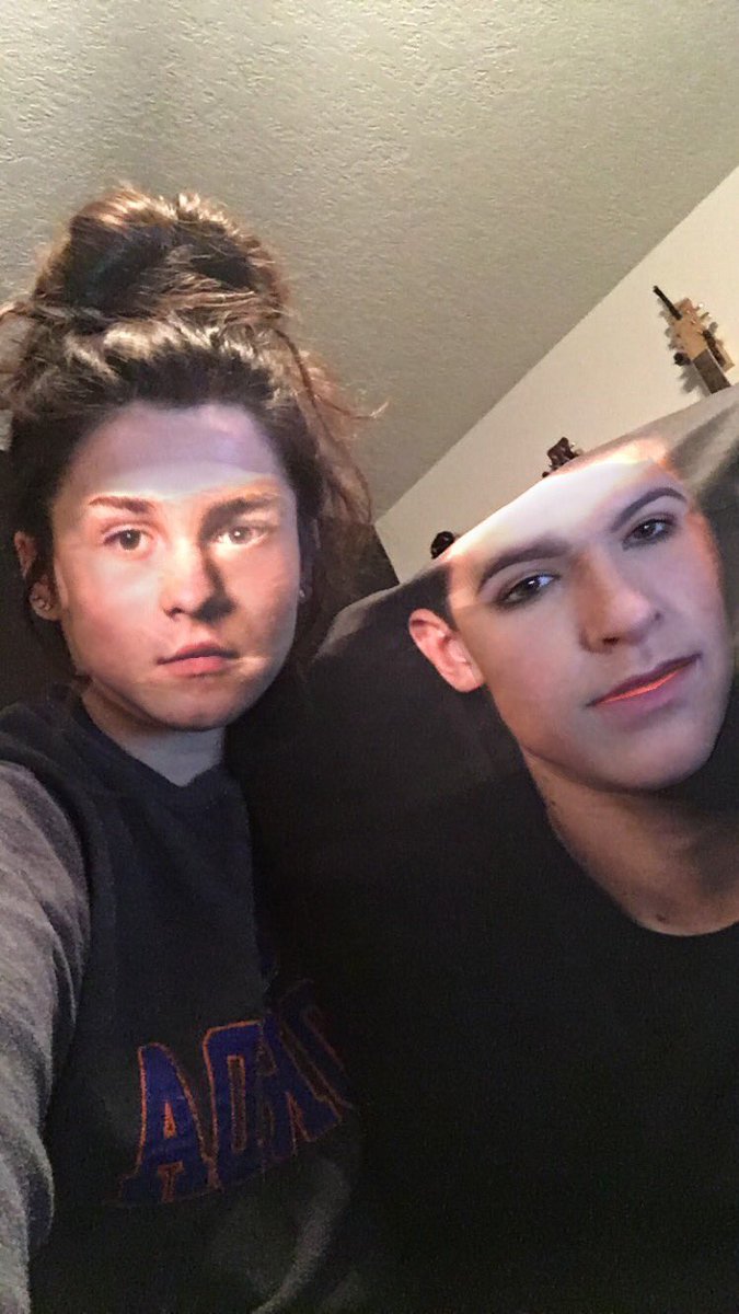 grantsvans's tweet photo. @ShawnMendes how does this make you feel¿ https://t.co/gJhj9ICZii