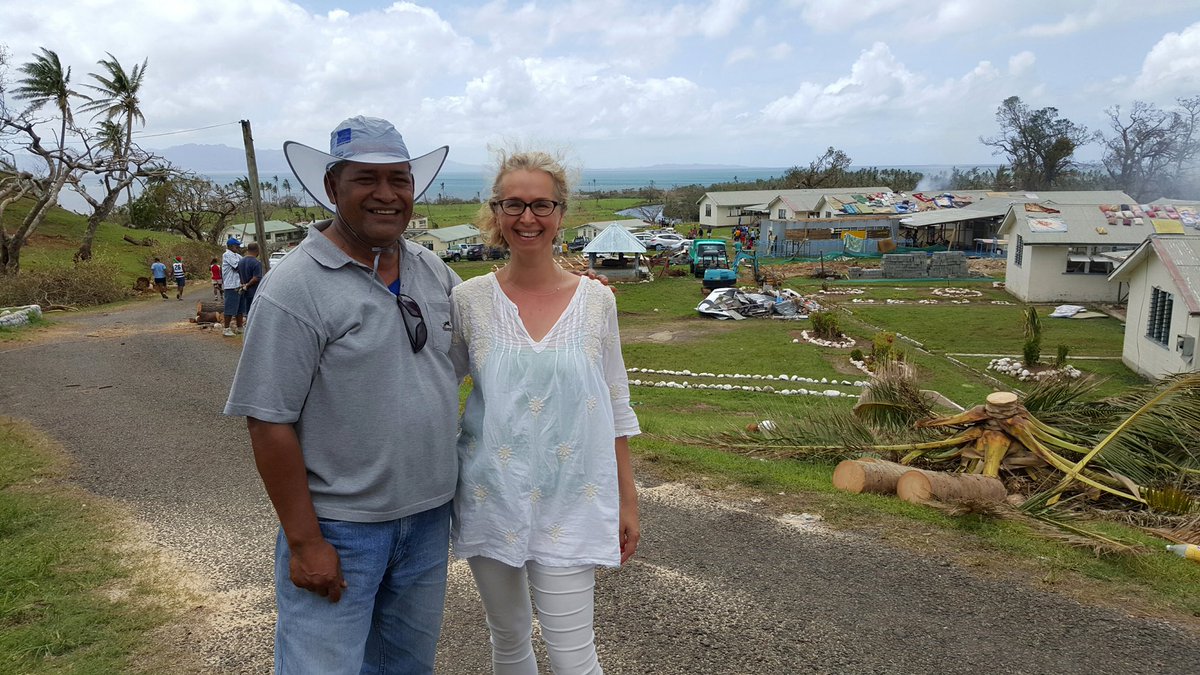 ruxicocoloco's tweet photo. @edwindundee @dundeeuni chance meeting fellow Dundee alumni Mr Vue in #Fiji  at #QVS clean up #WinstonAftermath https://t.co/B8jjL32l6y