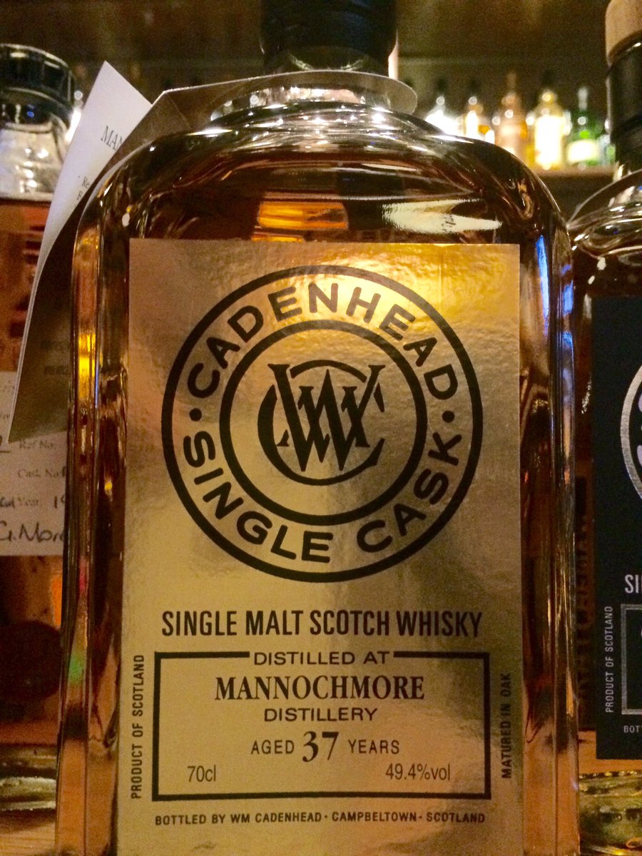 jarkawi99's tweet photo. Whisky 3 @mannochmore 1977 49.4% paired with @jura_whisky #elixer infused salmon. https://t.co/bBnW9MXaNH