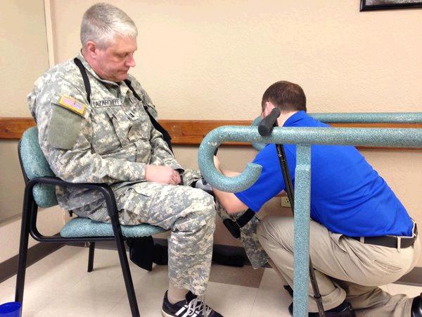 KOLDNews's tweet image. Device helps stroke survivors improve their ability to walk bit.ly/1Rumfbt