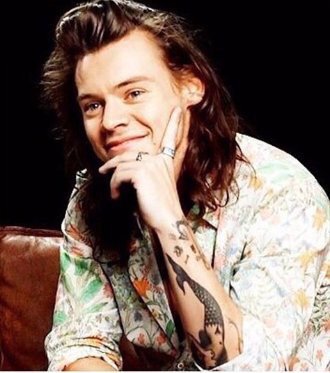 haroldreactions's tweet photo. looking at bae like https://t.co/aqRcIowC30