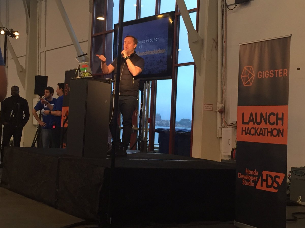 hashtagserg's tweet image. #LaunchHackathon happening now in SF. I love how there&apos;s so much stuff going on here. Prize is $200K+ investment