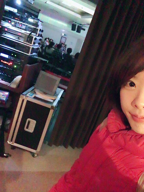 amamisaya's tweet photo. おはようございます。
今日は天海沙耶歌謡ショー千秋楽です。

箕面スパーガーデン箕面劇場にて
21時〜22時ごろまで。

楽しいステージにします。
どうかきてください！！！
お待ちしてます(*^o^*) https://t.co/r6wcJzjTUY