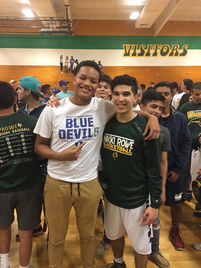 DarrinJr_'s tweet photo. S/O to my boys @DanielSotuyo12 @FreddyAyala12 #round3 #rowepride https://t.co/xH5IT7khYi