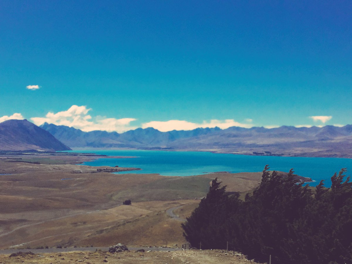 AceskiNZ's tweet photo. Lake Tekapo at its best, @AssurityNZ  conference chill time https://t.co/lBFWdYxOke