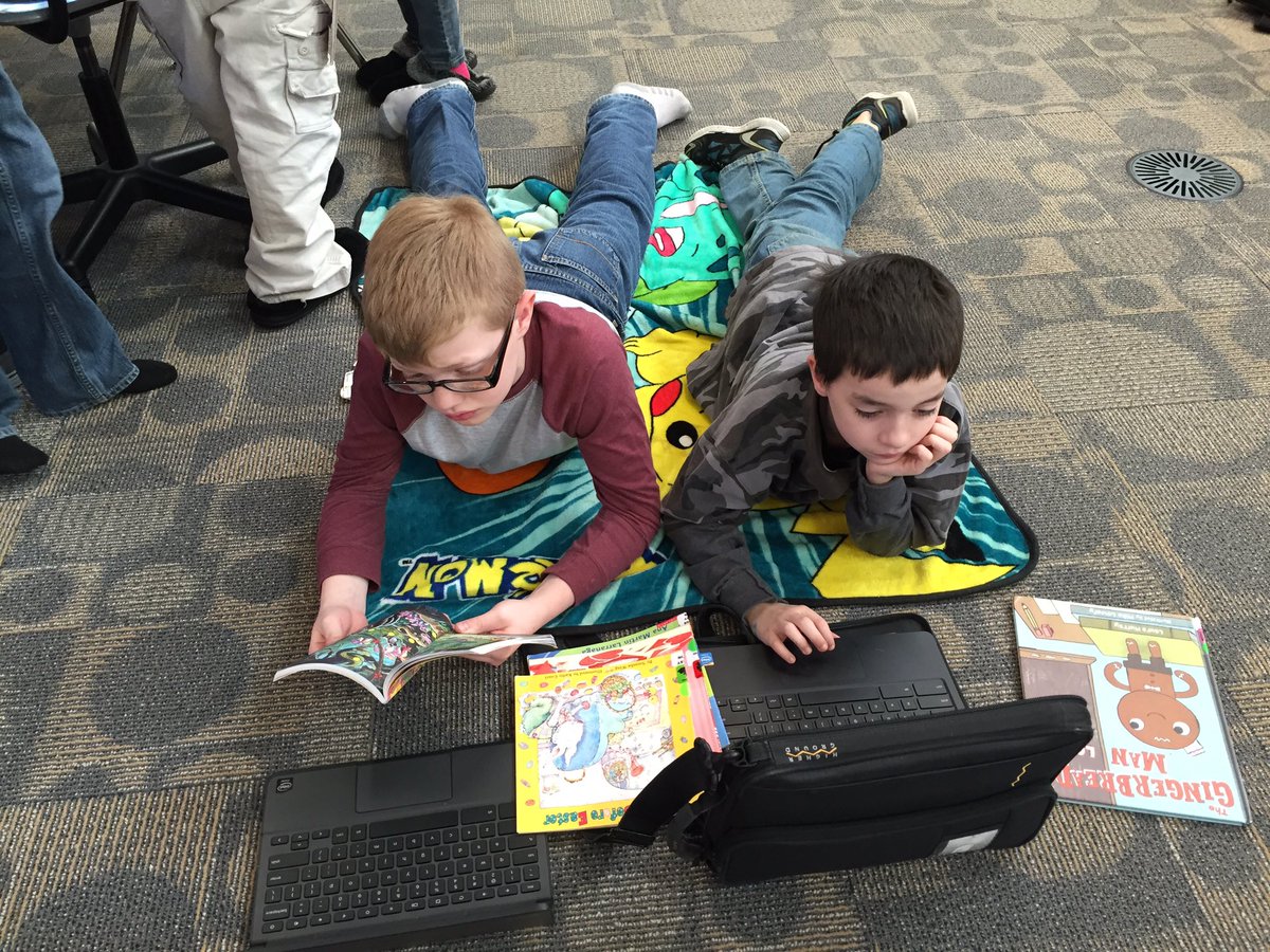 Morgret_STEAM's tweet photo. 4th Grade earned more than 50 ARty points today during #readquest16! @teamAR360 https://t.co/CCpeC6aRuG