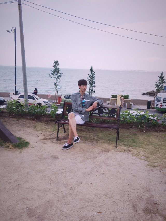 vav_project's tweet photo. #불운의아이콘 #허당 #바론 의
인터뷰 사진 깜짝 공개! #6회 에서는 겁 없는 바론의 #남성미 가 공개된다는데?! #MBCMUSIC #VAV프로젝트 3월4일 금요일 저녁7시 #기대해주세요~ https://t.co/XAu0qSQBNX