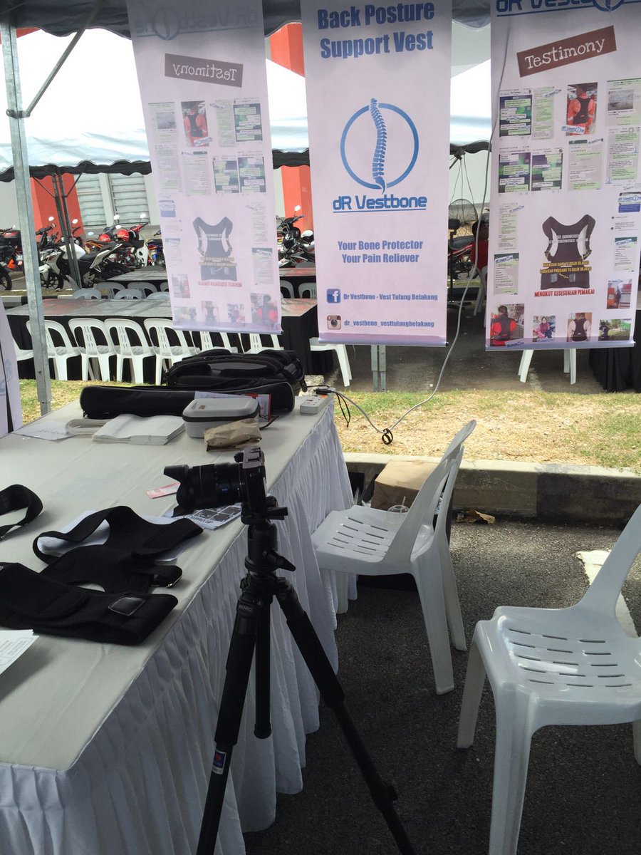 AnsaraMalaysia's tweet photo. Tulang belakang problem? Vest Support Tulang Belakang Dr VestBone ada di booth  #ksa16 #syoknyaansara. Gi serbu! https://t.co/t4GddSkbNr