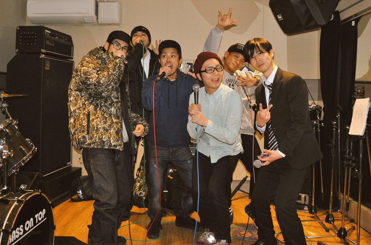 FGMCS_aka_LOTC's tweet photo. S・M・L・XL 取り揃えております。
#富士山芸者のMCs
#hiphop #Anime #6MC https://t.co/2bViob0ZEO