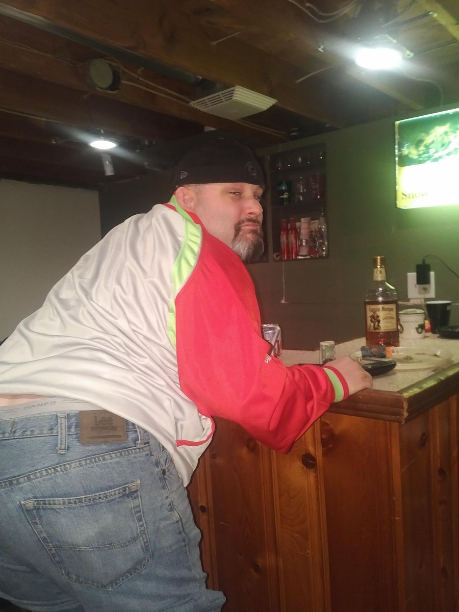 PoopsMcPlop's tweet image. @capndan22 @thebasementD #UnDock