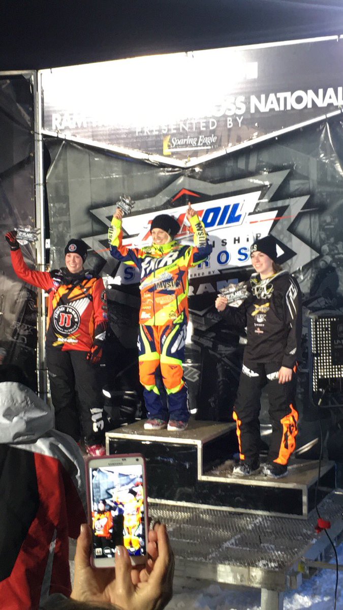 WilliamTithof91's tweet image. Great time tonight at SnoCross!!! @Isocracing @snocross @MRenheim @hibbert68
