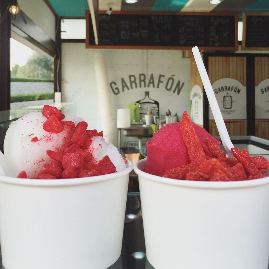RedBite's tweet photo. best helado de jamaica ever. 🌺 #legarraf #igersguadalajara #icecream #nieves #foodie #food https://t.co/gRXy9nLzvQ https://t.co/FntpS0fxL5