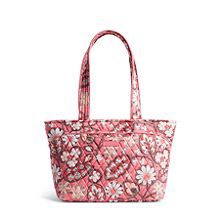 DealGuarantyUS's tweet photo. Receive 25% Off Select Full-Price Travel Items! at #Verabradley
https://t.co/qfYowhRT3t https://t.co/QbE1Xc6wJj