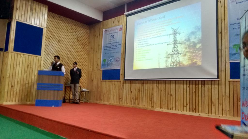 navneetolla's tweet photo. @topazskit @WadhwaniF @nenindia @maneeshakaushik #EWeek2016 PPT on smart grid to save electricity... https://t.co/Ql22myEOFR
