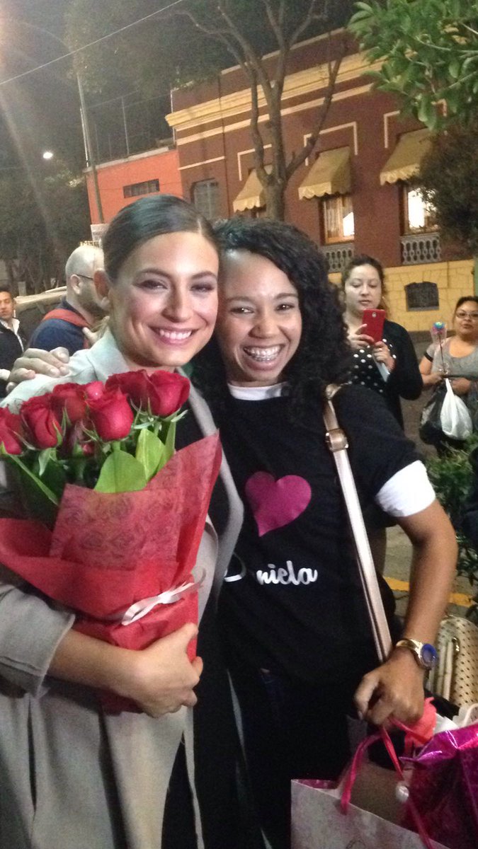 JullyCarvalho7's tweet photo. Gracias mi Bonis @anabrendac 
Muchas gracias por tu cariño y toda la atención con nosotras. 
Te Amooooo🙈❤❤❤ https://t.co/hZHoQ5tvkk