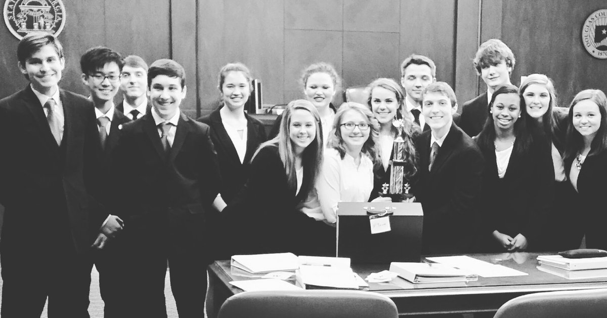 kw_richardson's tweet photo. Ready for district competition! BHS Mock Trial #fleeksavage #movingforward https://t.co/8ilo2sX2Rh