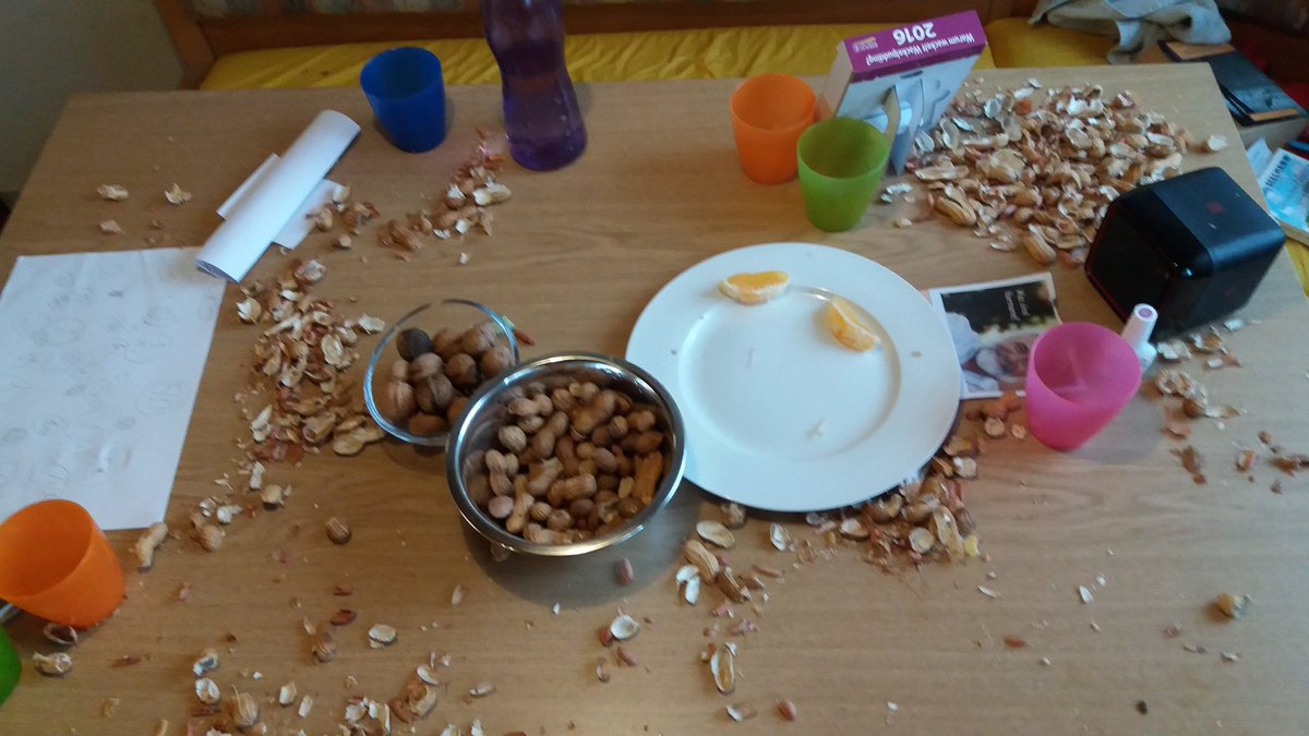 Rotteroi tweet picture