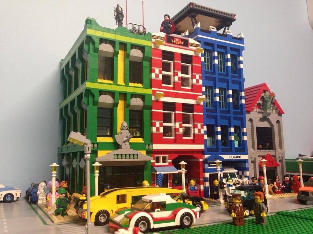 Insta_Lego's tweet photo. https://t.co/STEJxkjyFa - twoods2001 - #lego #legoaddict #legostagram #brickaddict #legobuild #legobuilder #legobr… https://t.co/tTV1AXaTp3