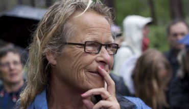 Toekomt's tweet photo. Mijn moeder zei altijd: "Ik zou alles voor je vader doen" https://t.co/2ffcZpNuxc https://t.co/nTOzIda5Qx