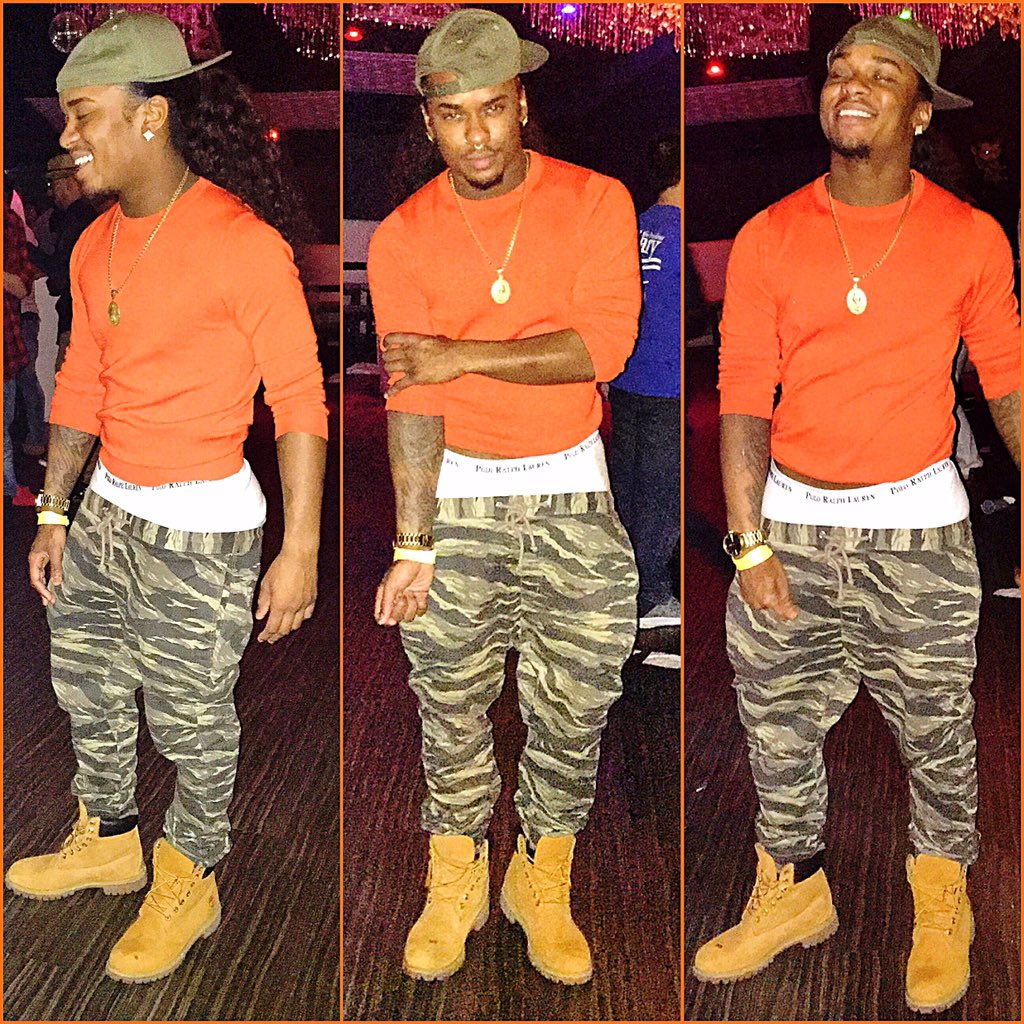 niko love on twitter orange and olive green are really my colors