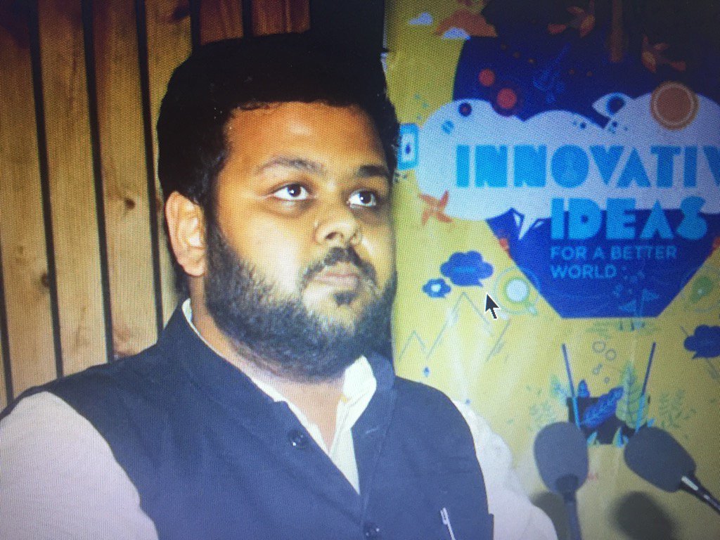 kalind36's tweet photo. Lawyer #Nitish_bagri
@topazskit #eweek2016 @topazskit @nenindia @WadhwaniF @maneeshakaushik https://t.co/DHcw6iITl0