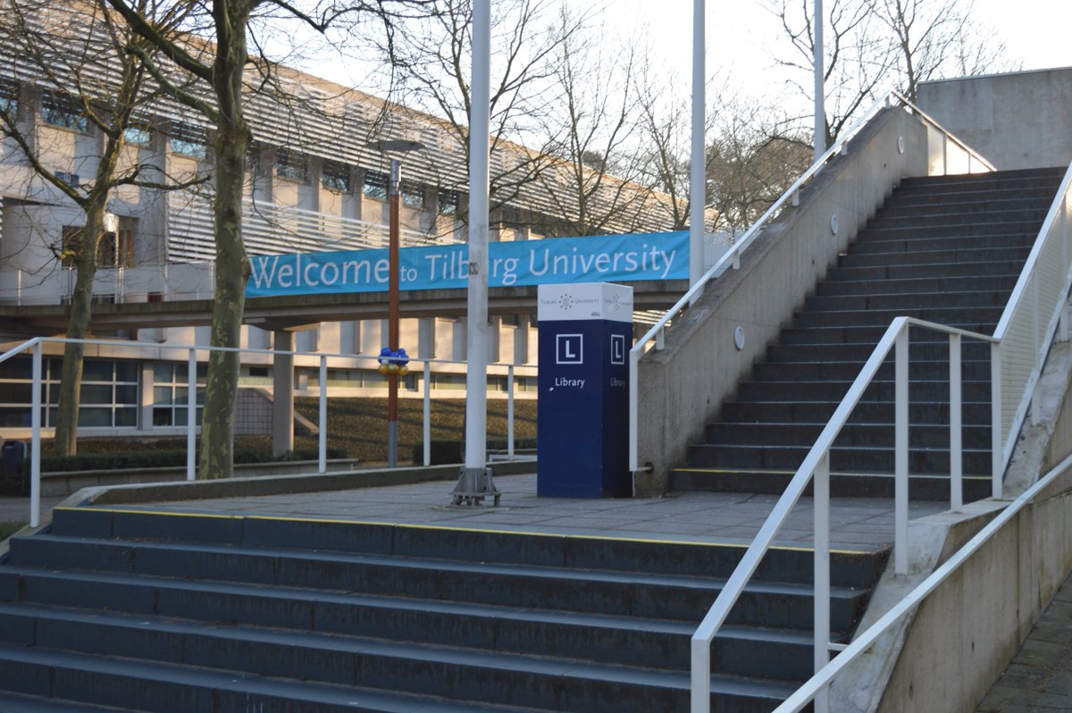 TilburgU's tweet photo. Vandaag is het Open Dag op @TilburgU! Om 9.30 uur heten we iedereen welkom in de Aula (C Building). #TilburgU https://t.co/TL7kBOtrsY