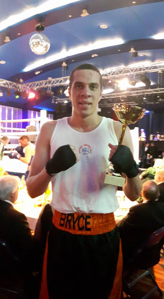 JeffMitchell70's tweet photo. Unan win for @BryceGoodridge tonight on @sthncountiesaba v Ireland match v a very good Irish lad... #BasingstokeABC https://t.co/IOTX6vEwDl