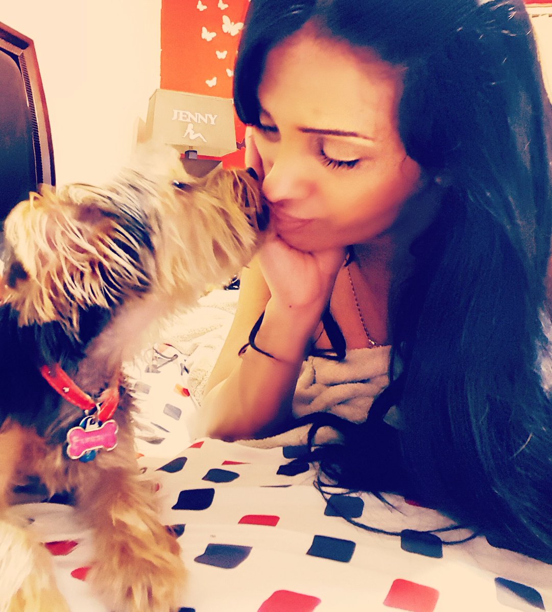 jennyleal31's tweet photo. 🐶💋❤ https://t.co/PushBZXxTi