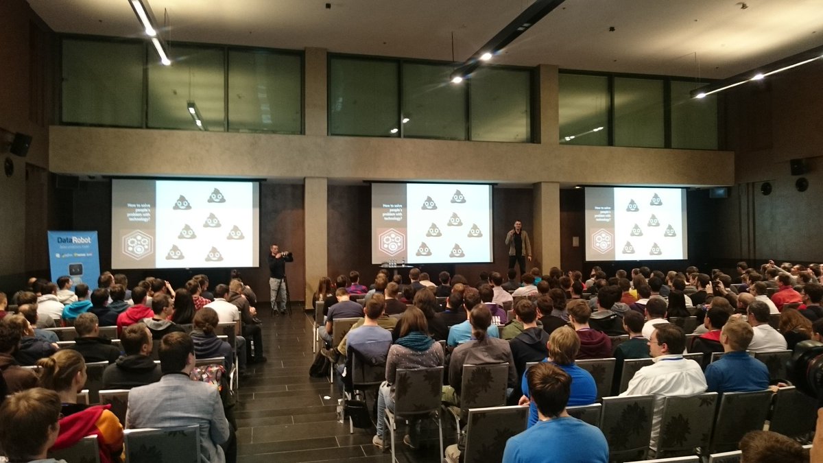baliuk91's tweet photo. Presentation is much better than "microservices" #kyivdevops https://t.co/gJTPOJPEKg