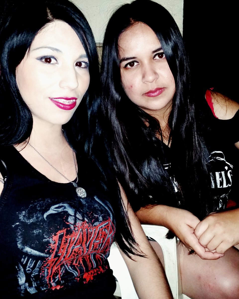 Mary_Montijo's tweet photo. Tocada hardcore #Triggerband @Kelpie03 @HenryCoreX https://t.co/4oYBkpaM4u