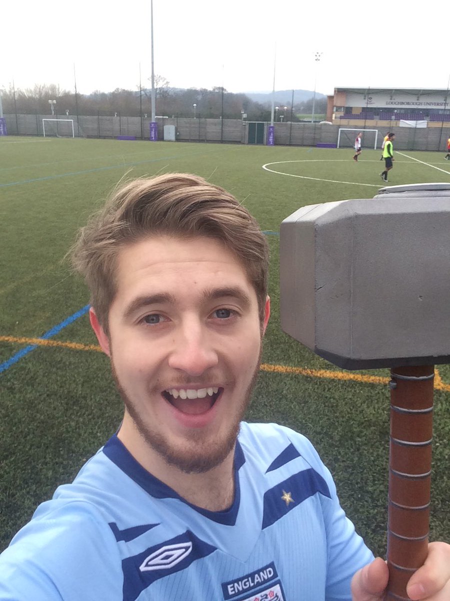 ThorStainthorpe's tweet photo. Early morning trip to parc de Holywell, top of the table clash between @TelfordIMS and @DCfreshers #hammertime https://t.co/K4lQDLihpo