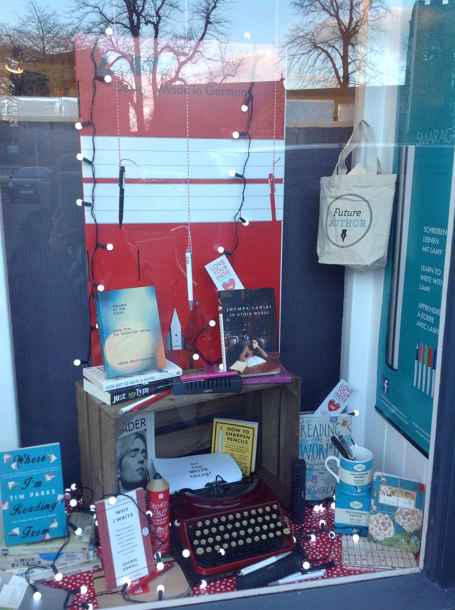 Perfect day for a bookshop or two!
<a href="/VisitCorbridge/">Visit Corbridge</a> <a href="/vintagetower/">Vintage at the Tower</a> @duckhouse_cor <a href="/ActivCycles/">ActivCycles</a> <a href="/KuteClothing/">Kute</a>