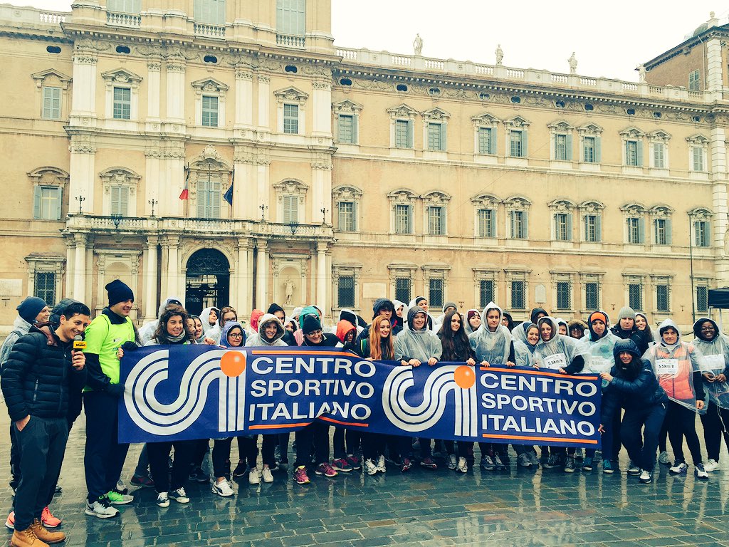 EpPiccinini's tweet image. - 2 al #RareDiseaseDay. Oggi le scuole di Modena con #muovimo #modena4rare grazie @csimodena