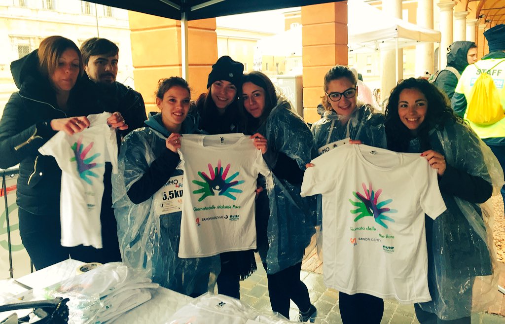 EpPiccinini's tweet image. - 2 al #RareDiseaseDay. Oggi le scuole di Modena con #muovimo #modena4rare grazie @csimodena