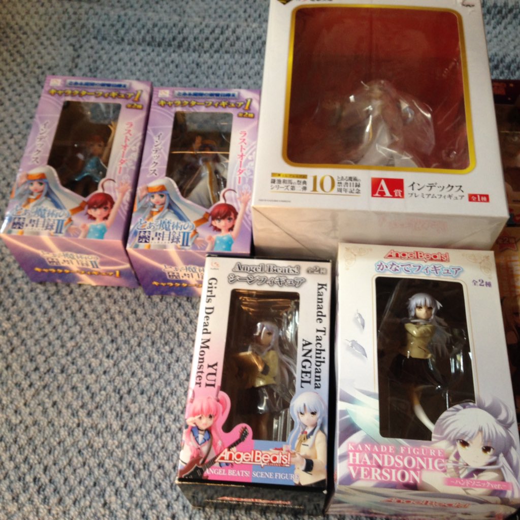 NAGISA___0717's tweet photo. この前今だけフィギュア買った https://t.co/On0usfmJf4