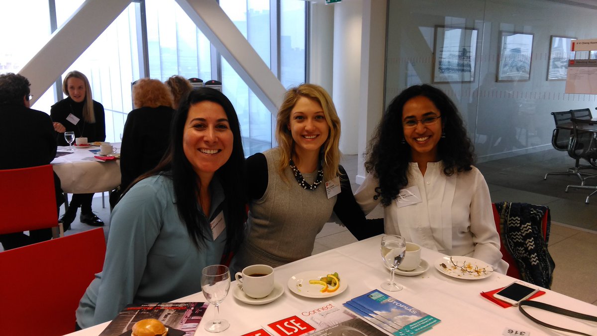 Old housemates reunited again at our #LSELitFest alumni breakfast. A very pleasant morning all round https://t.co/l6hulPQezP