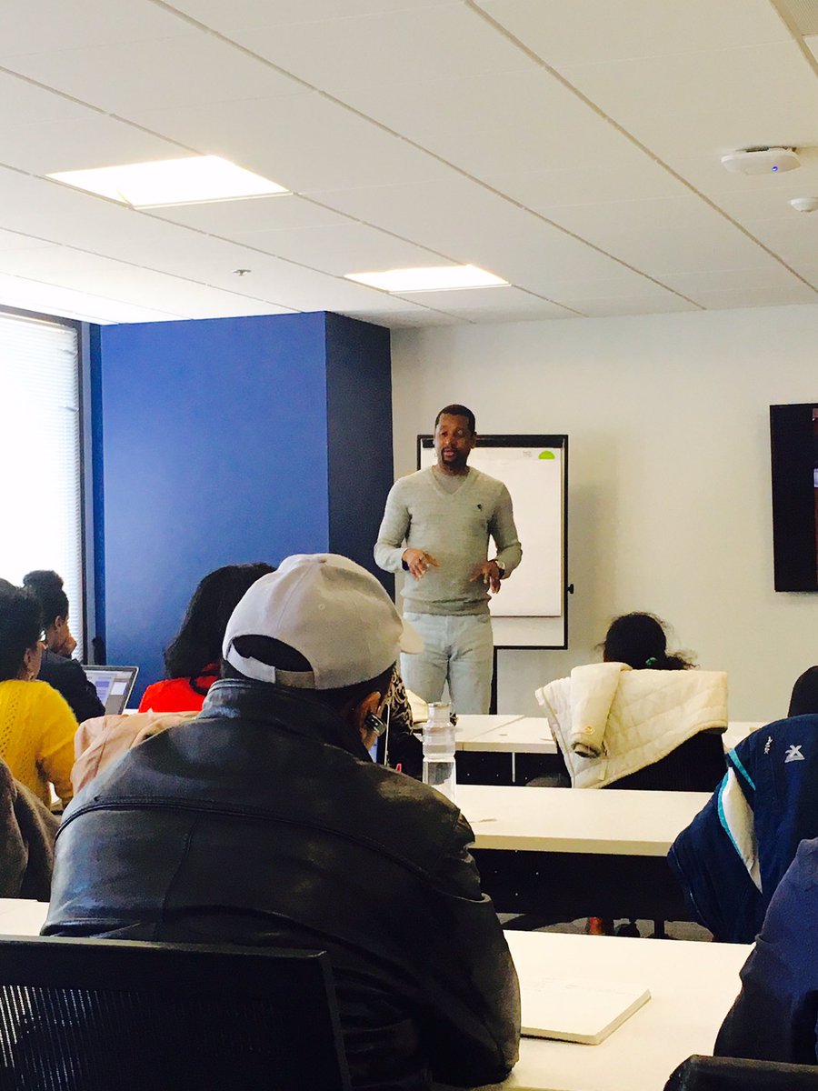 endrias86's tweet photo. #Datasciencetalk #EKO @DCMayorOAA @Coders4africa https://t.co/3MyKdkT5U8